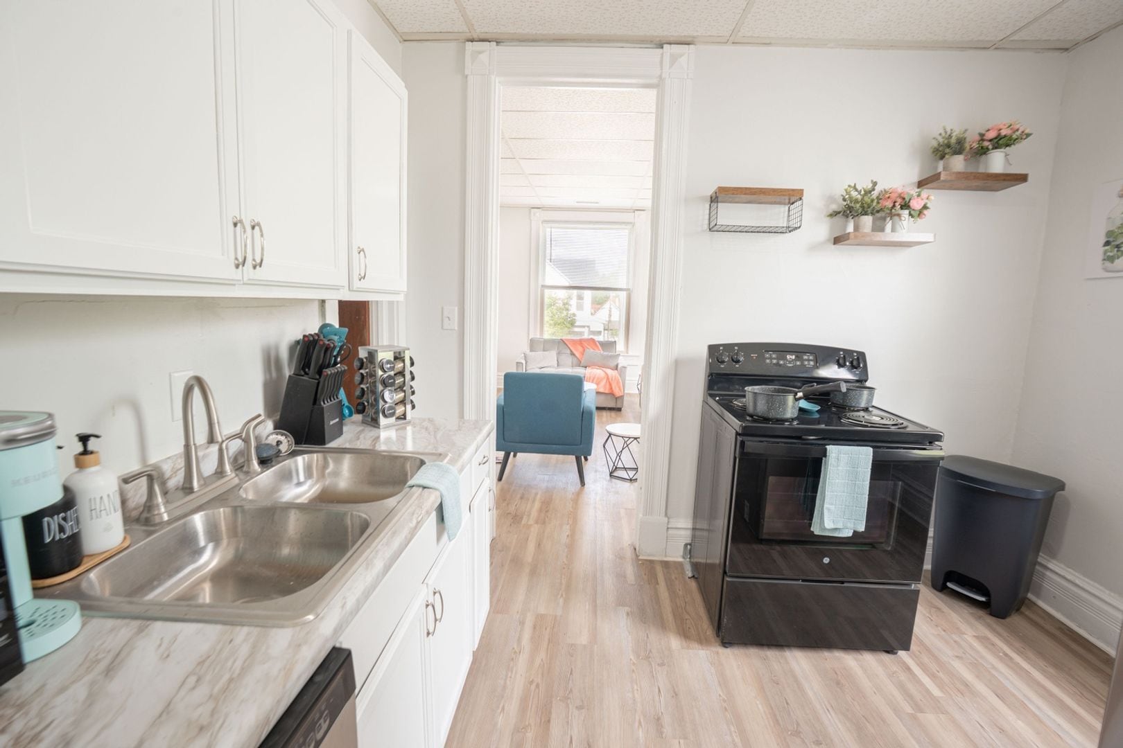 Building Photo - 731 S 7th St