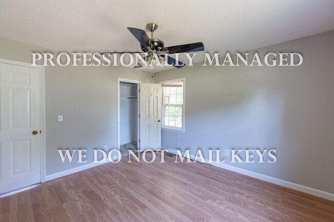 Building Photo - 344 Whitehall Dr