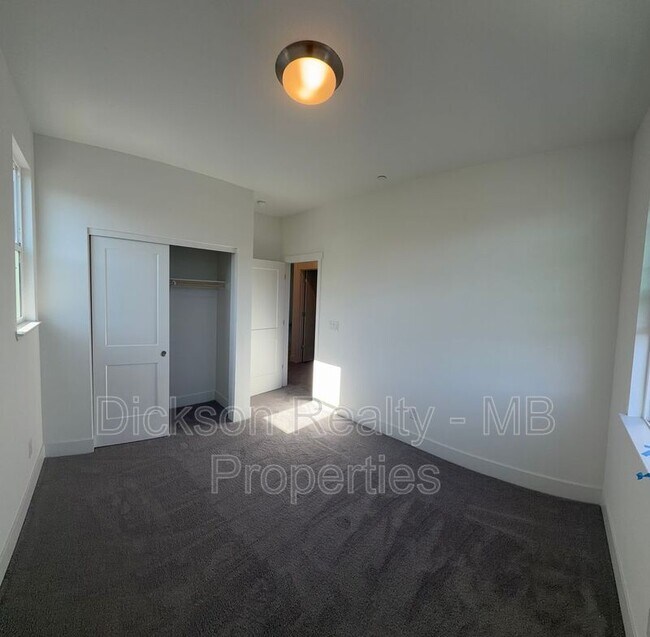 Building Photo - 496 Prosecco Wy