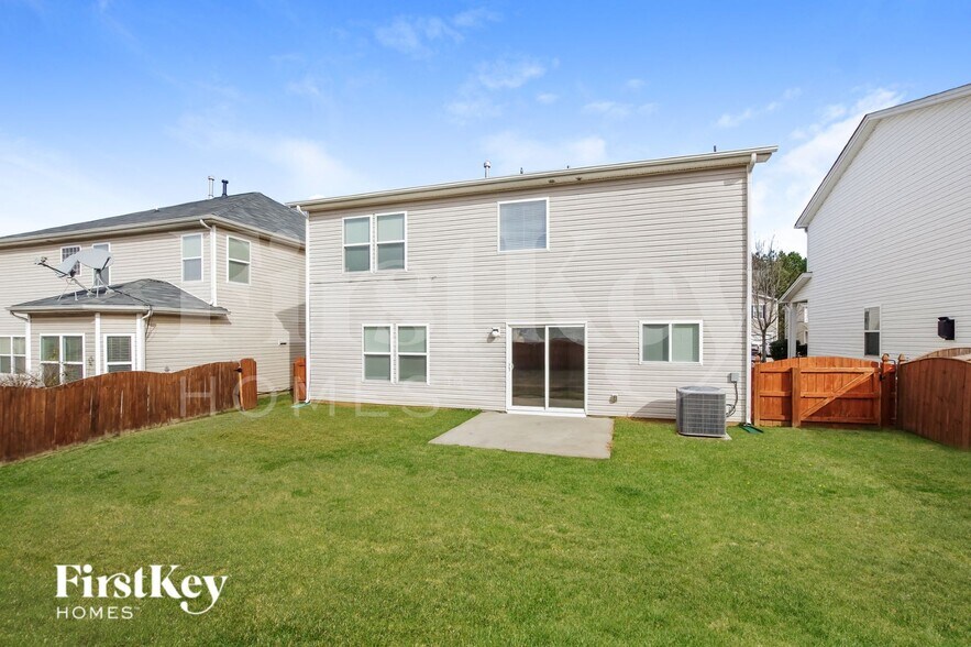 Building Photo - 9835 Rocky Ford Club Rd