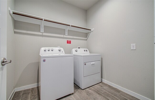 Building Photo - 28511 Hannahs Harbor Ln