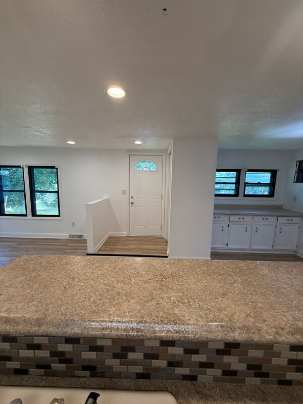 Building Photo - 1725 1st Ave
