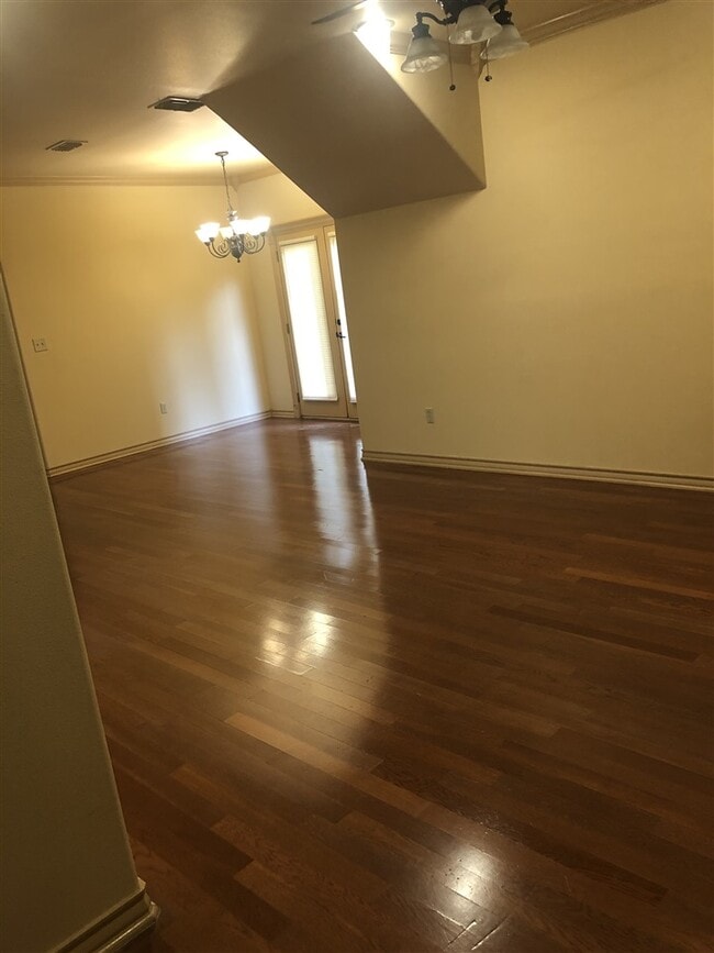 Building Photo - 8216 Casa Verde Rd