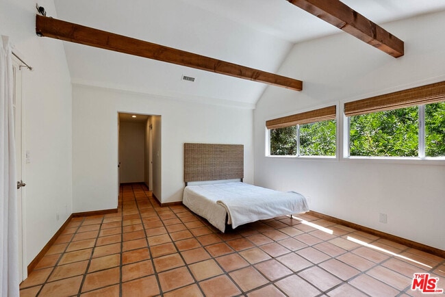 Building Photo - 4713 Bedel St