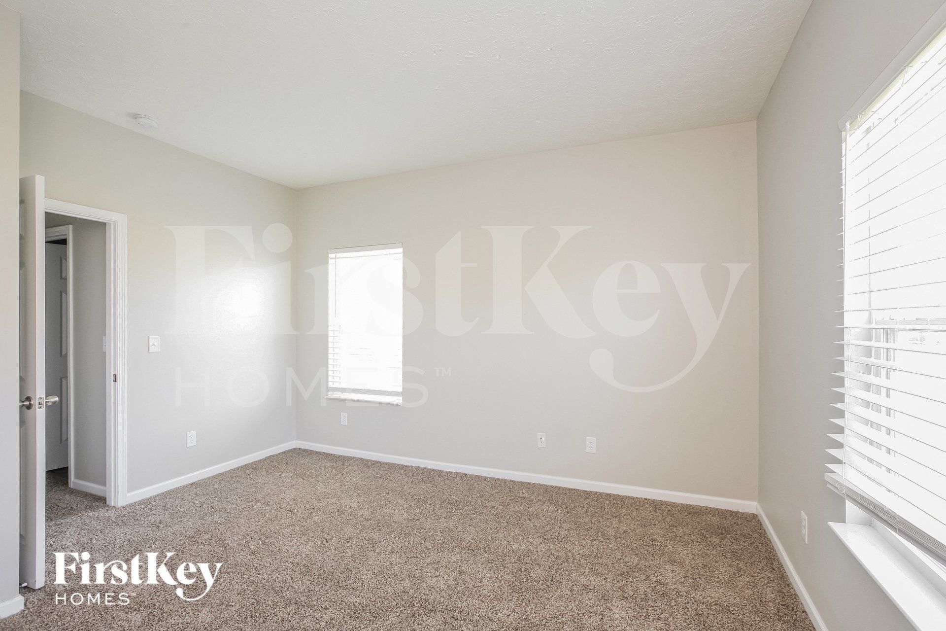 Building Photo - 958 Adena Ln