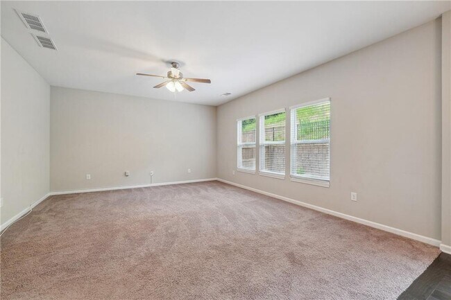 Building Photo - 4981 Bramblewood Cir