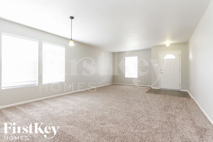 Building Photo - 8655 Hopewell Ct