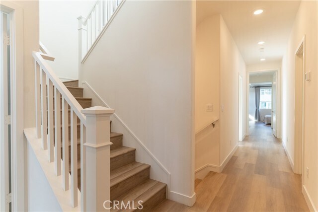 Building Photo - 301 Baluster