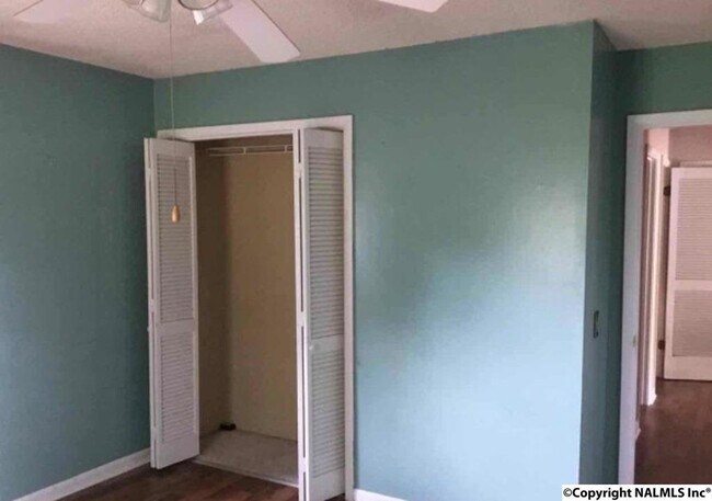 Building Photo - HOME FOR RENT IN ARAB!