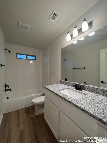 Building Photo - 13851 Enzo Gate