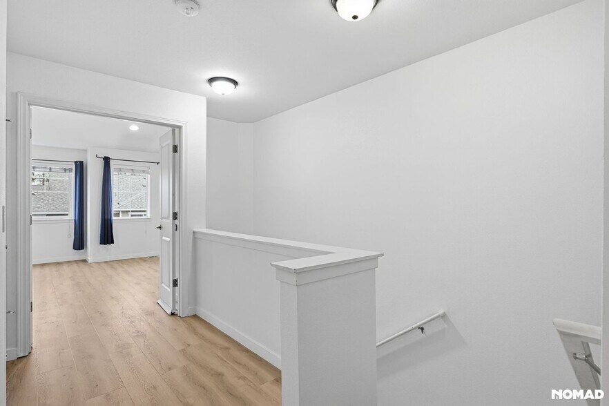 Building Photo - 15 164th St SW