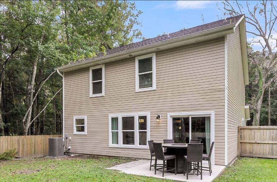 Building Photo - 3297 Walter Dr