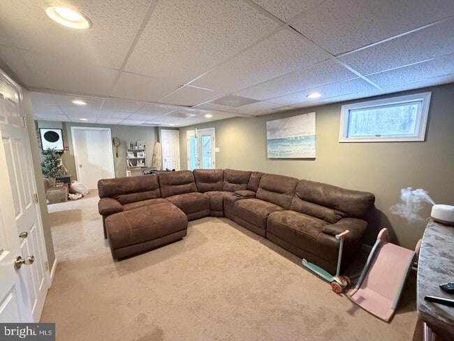 Building Photo - 5115 Irving St