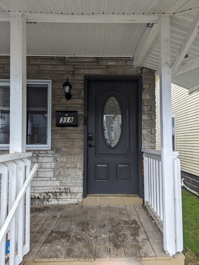 Front Door - 318 Mitchell Ave
