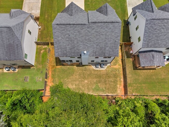 Building Photo - Spacious 4BR Home with Fenced Yard & Community Pool