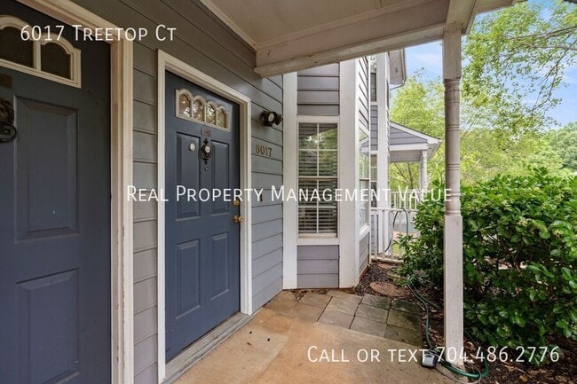 Building Photo - 6017 Treetop Ct