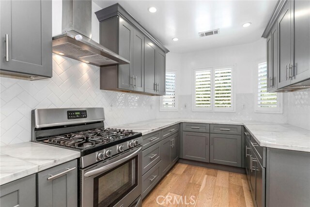 Building Photo - 1444 Stearns Dr