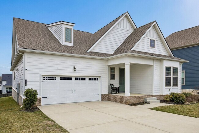 Building Photo - Stunning Craftsman-Style Rental Home with Flexible Living Space & Luxury Upgrades!