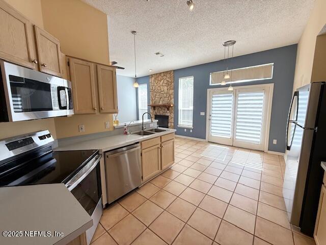 Building Photo - 12348 Casheros Cove Dr S