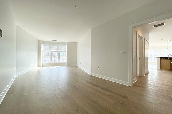 Building Photo - 36 Derby St