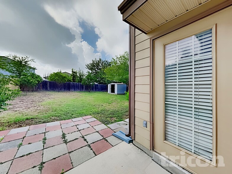 Building Photo - 8034 Cavern Hill