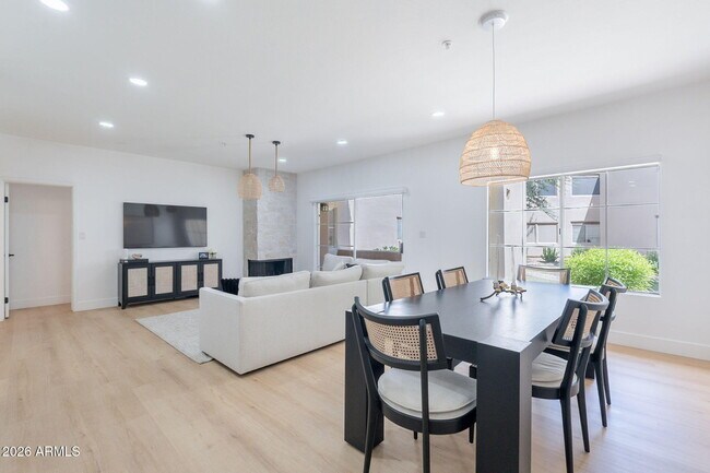 Building Photo - 11333 N 92nd St