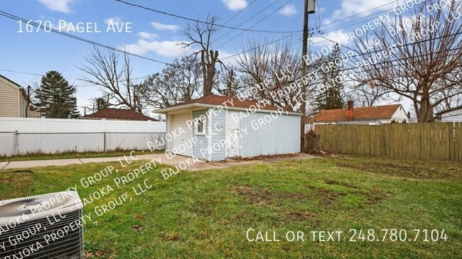 Building Photo - 1670 Pagel Ave