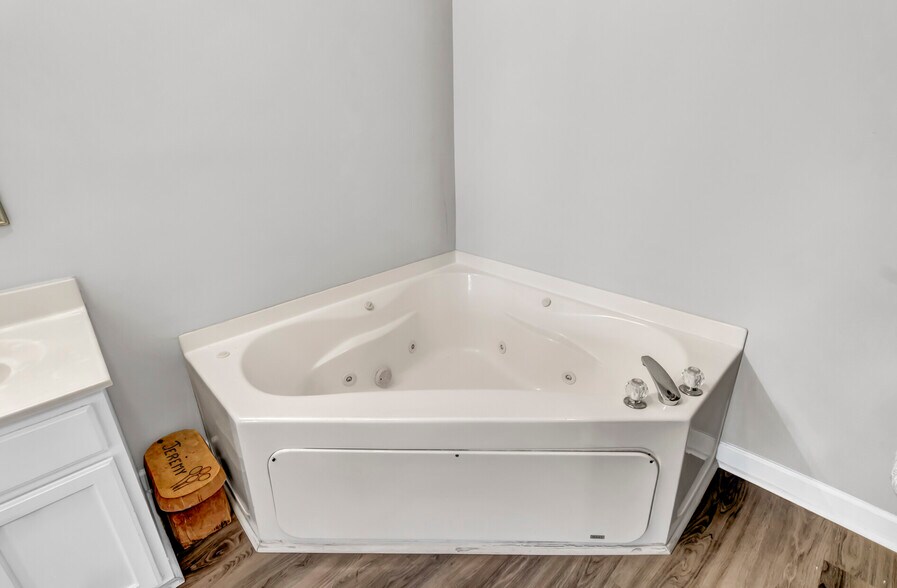 Master Bathroom - 2393 Folly Rd