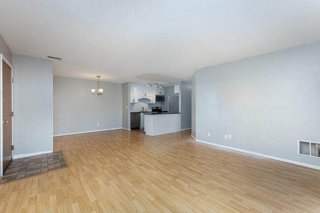 Building Photo - 2396 Quarterback Ct