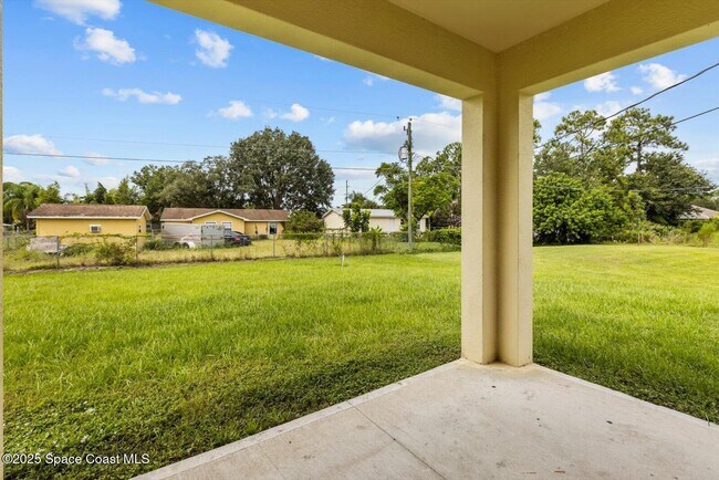 Building Photo - 2158 Jupiter Blvd SW