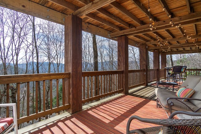 Building Photo - Montreat Rental-Lower Level Apartment! **U...