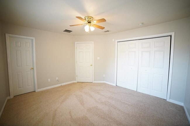 Building Photo - 2403 Hartsfield Rd