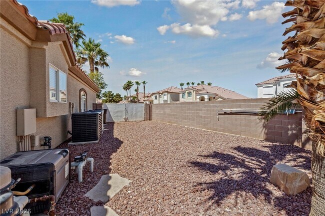 Building Photo - 740 Aldo Rae Ct