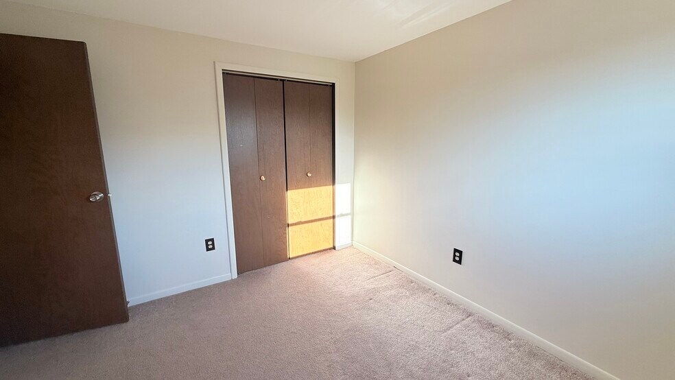 Building Photo - 8014A Marlin Dr