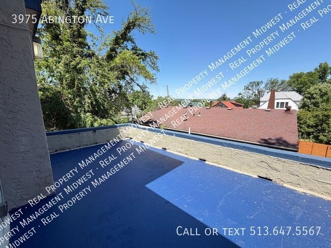 Building Photo - 3975 Abington Ave