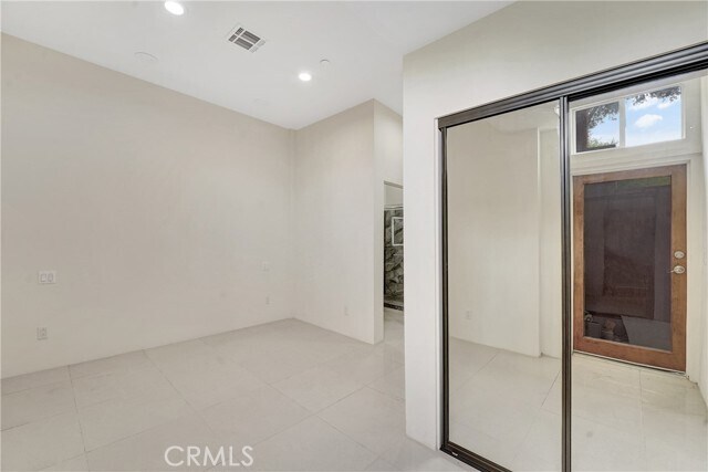 Building Photo - 3945 Evadale Dr