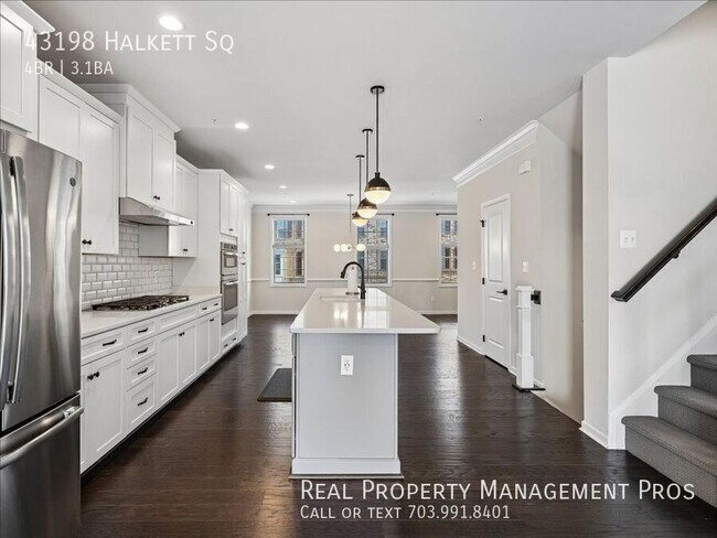 Building Photo - 43198 Halkett Sq