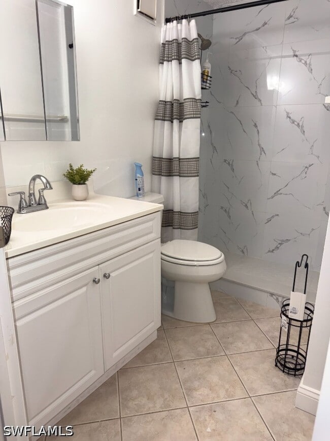 Building Photo - 5395 Treetops Dr