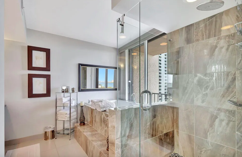 Building Photo - 4200 N Ocean Dr