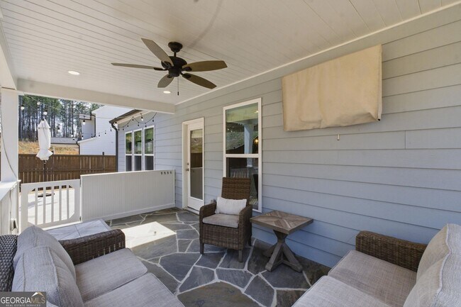 Building Photo - 2044 Garvin Rd