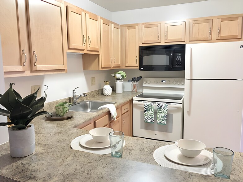 Primary Photo - Williamsburg Village