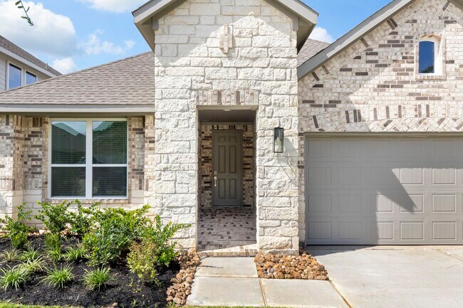 Building Photo - 1589 Oakdale Crest Rd