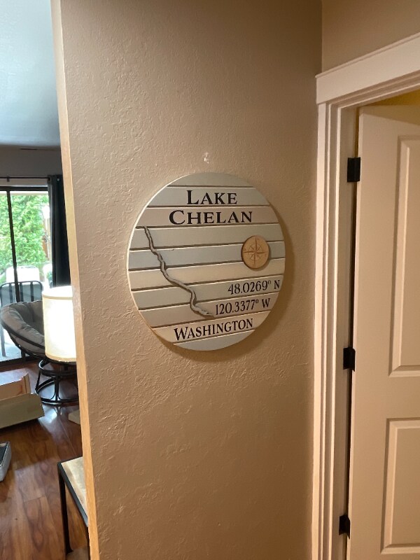 Building Photo - 113 N E Center St