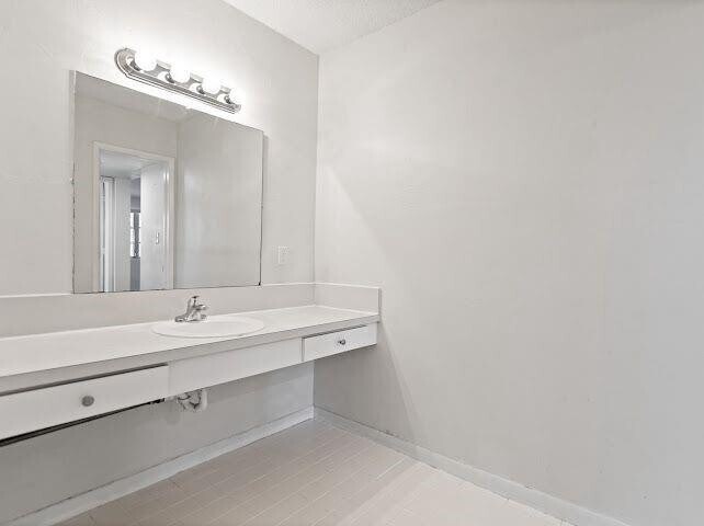 Building Photo - 493 NW 43rd St