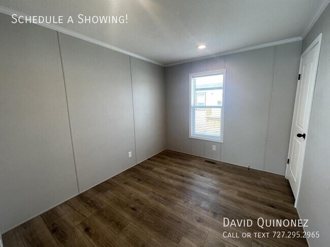 Building Photo - 701 Mill St