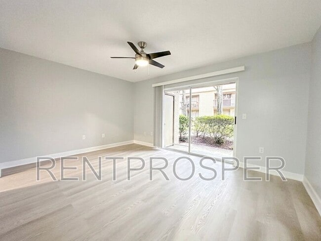 Building Photo - 4267 S Semoran Blvd