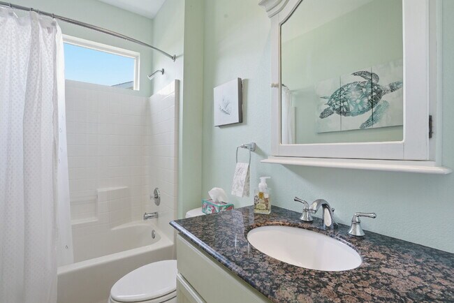 Building Photo - 34 Coburn Dr E