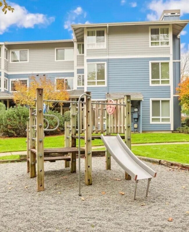 Building Photo - Nice 2 bed / 1 bath Condo in Bothell!
