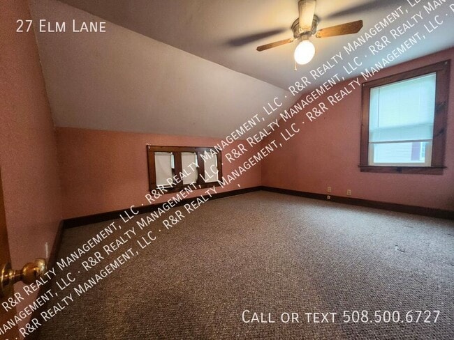 Building Photo - 27 Elm Ln