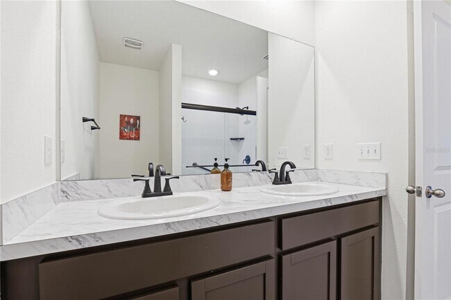 Building Photo - 2839 Maiden Grass Isle